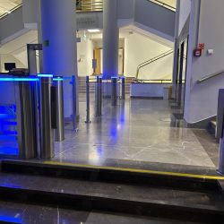 Uchylna Bramka Cp 310 Bramka Automatyczna Uchylna Neptun Bramka Tripod Uchylna Cartpoland